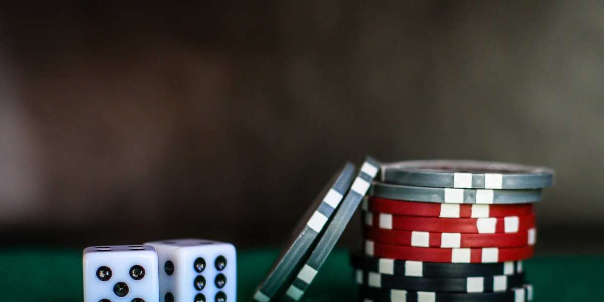 Las tendencias emergentes en las máquinas tragamonedas de casinos en línea: ¿Qué esperar en 2025?