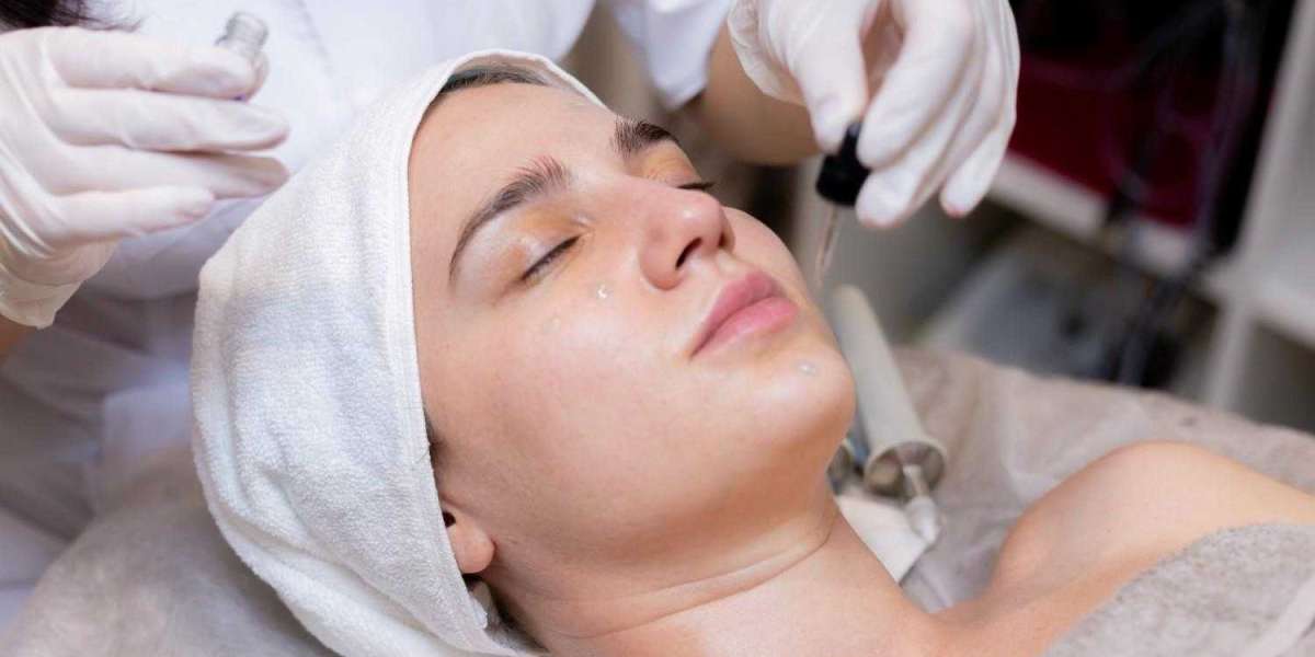 Pigmentation Treatment in Delhi | Skinroots – Dr. Prakash Khute