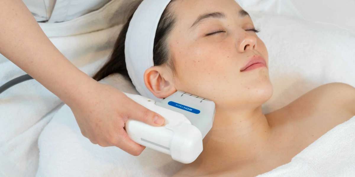 HIFU Treatment in Delhi for the Face: Non-Surgical Skin Lifting and Rejuvenation