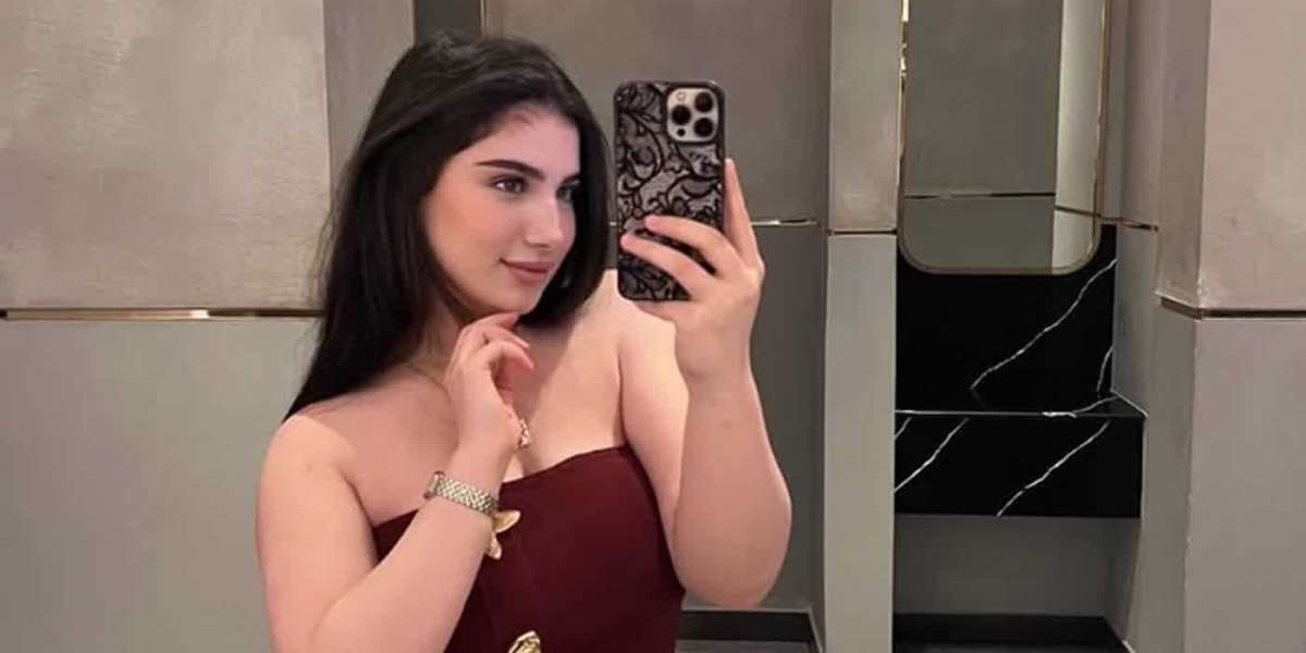 Enjoy a Night of Fun and Romance with Lahore Call Girls