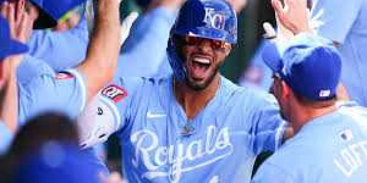 Cactus League Video game 12 - Reds at Royals