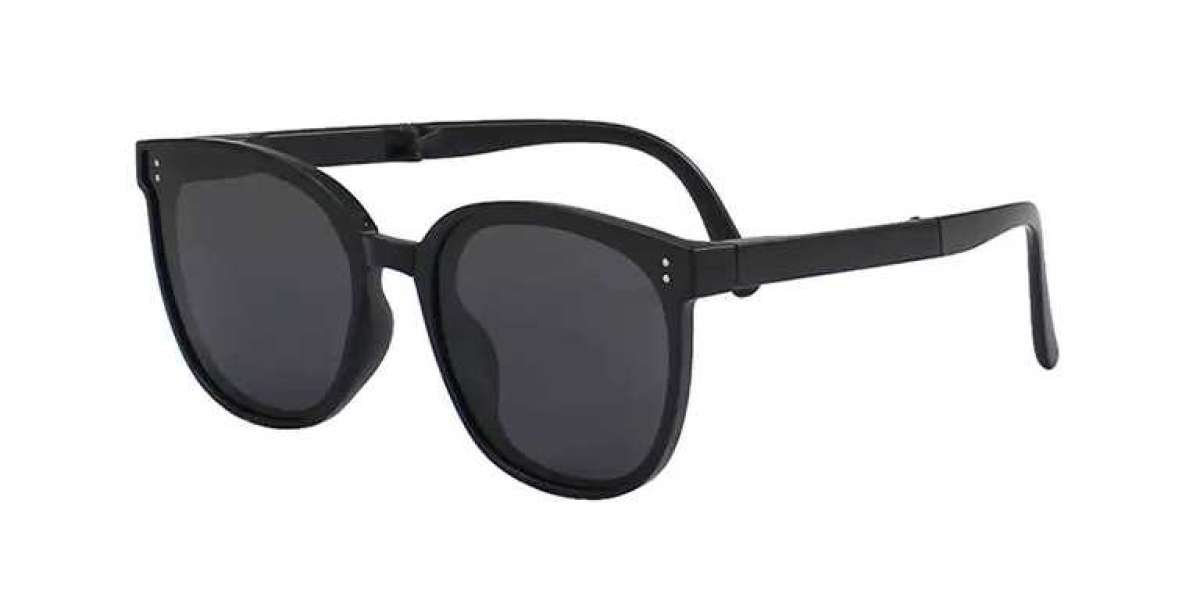 PC Frame Sunglasses | Yanieyewear Guide to Modern Eyewear